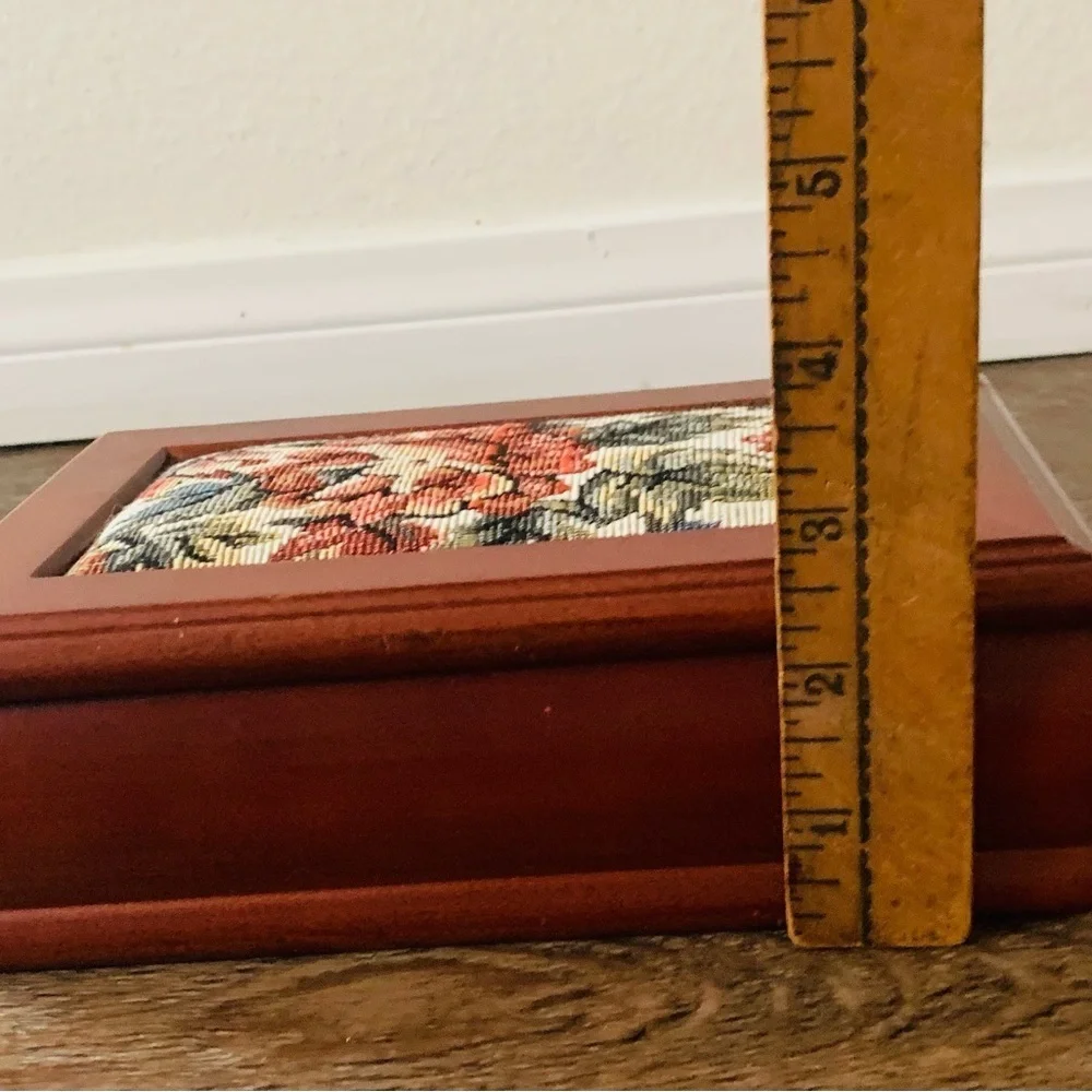 Wooden box with a mirror